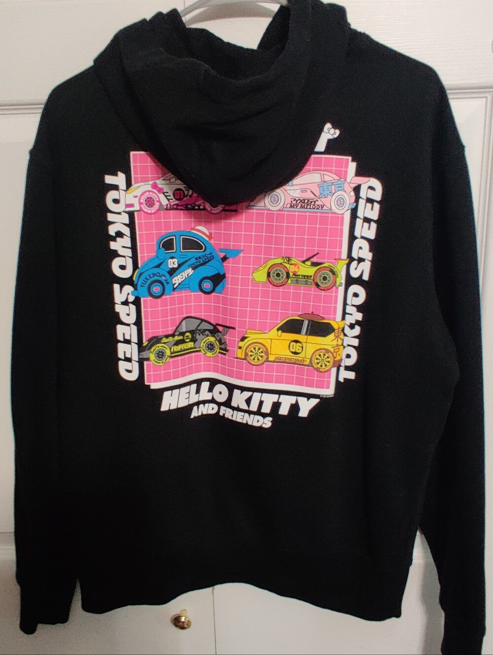 Old Navy Hello Kitty M Black Hoodie Tokyo Sweatshirt Pink Race Car Sanrio Graphi